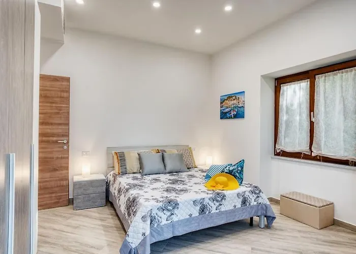 Margaret House * Sorrento